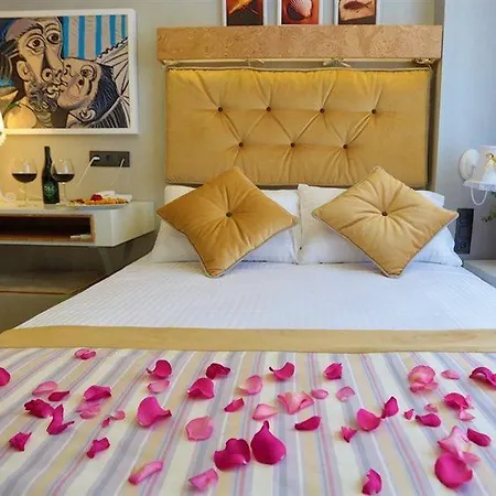 Hotell Just 3*