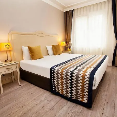 Just Hotel