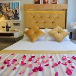Hotel Just 3*