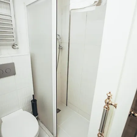 Otel Just 3*